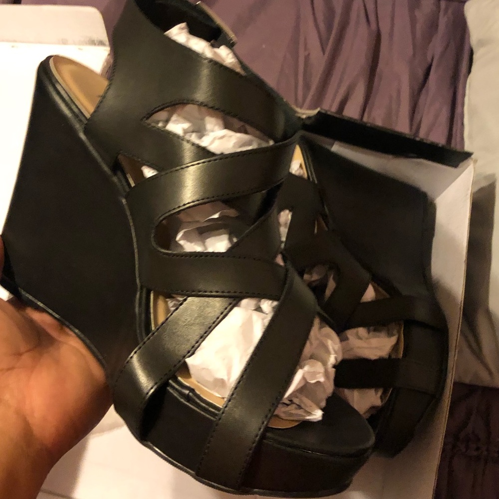 Torrid 4W Black Strappy Platform Size 12W- New in Box